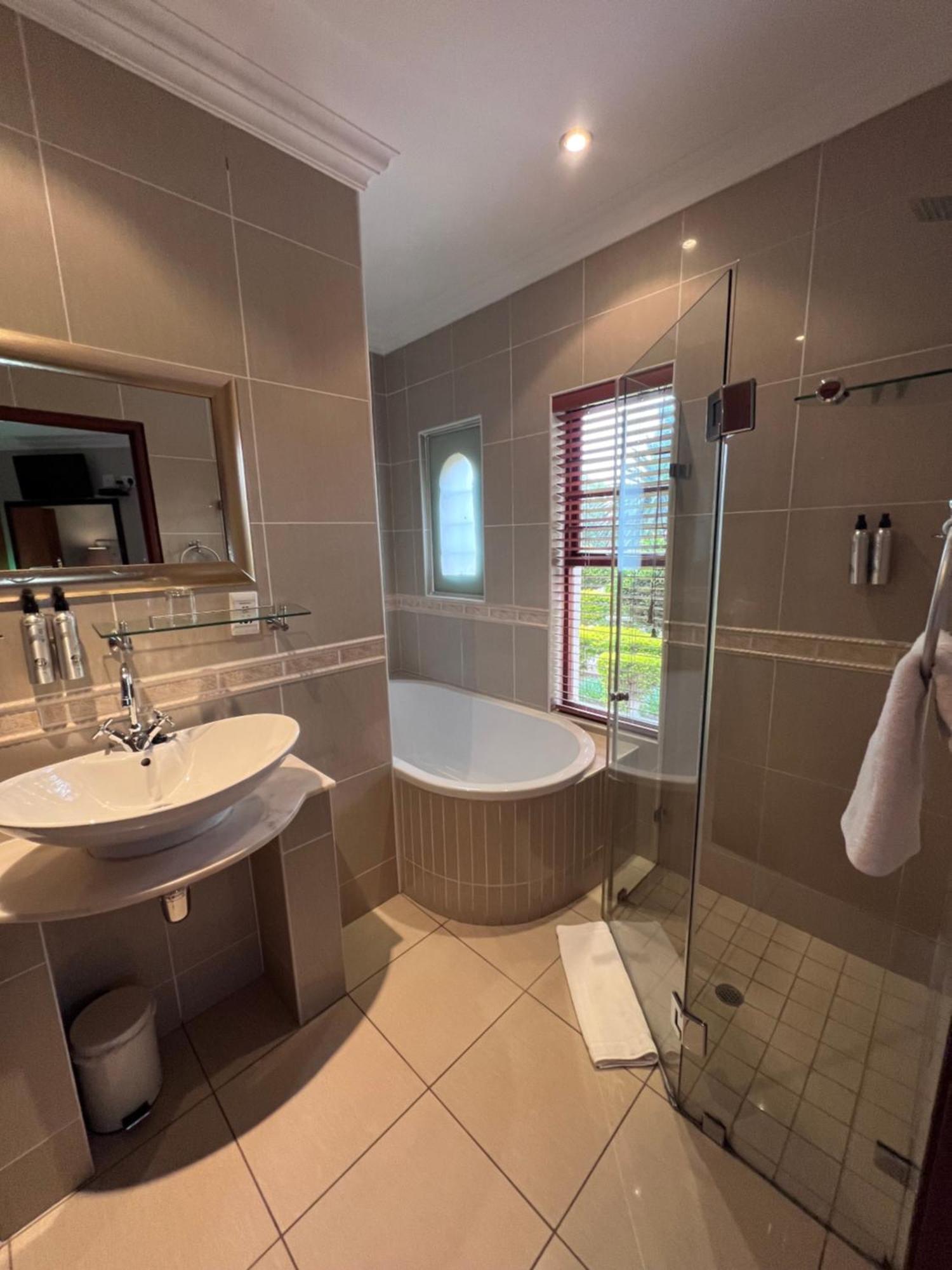 Bohemian Guesthouse - Pretoria-Noord Eksteriør billede
