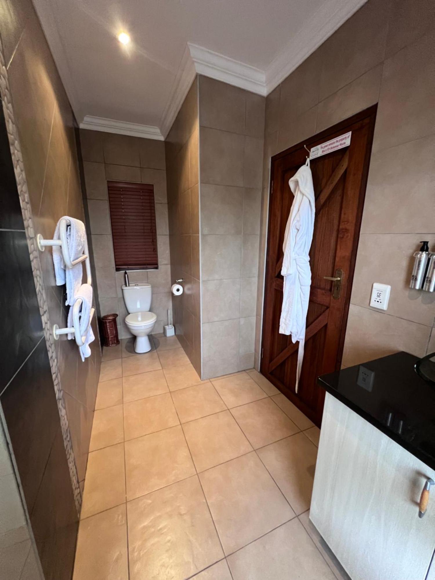 Bohemian Guesthouse - Pretoria-Noord Eksteriør billede