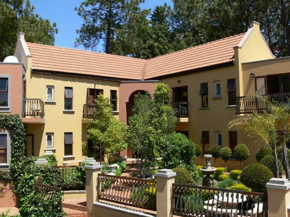 Bohemian Guesthouse - Pretoria-Noord Eksteriør billede
