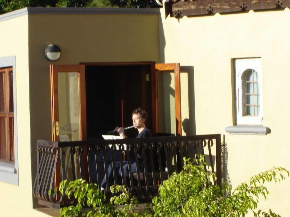 Bohemian Guesthouse - Pretoria-Noord Eksteriør billede