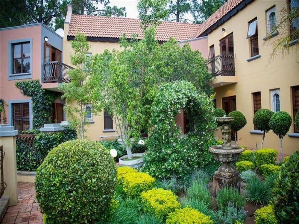 Bohemian Guesthouse - Pretoria-Noord Eksteriør billede